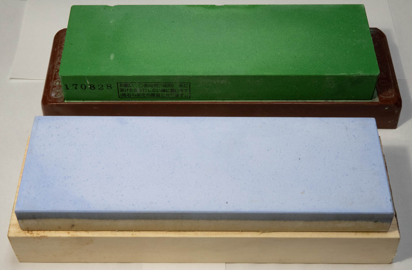 Examples of sharpening stones by cement method.jpg — illustrating How Does a Sharpening Stone’s Grit Work?